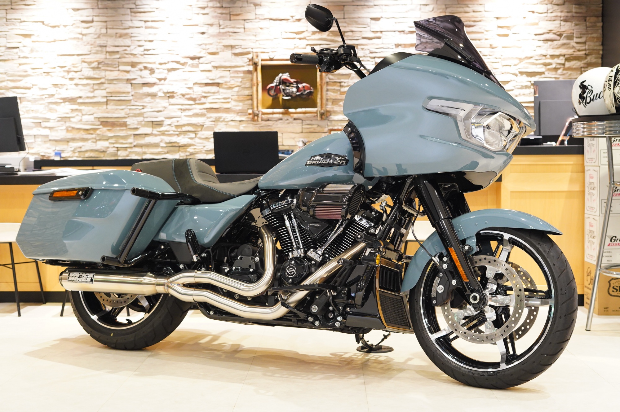 H-D　24’FLTRX　ロードグライド入荷しました！！