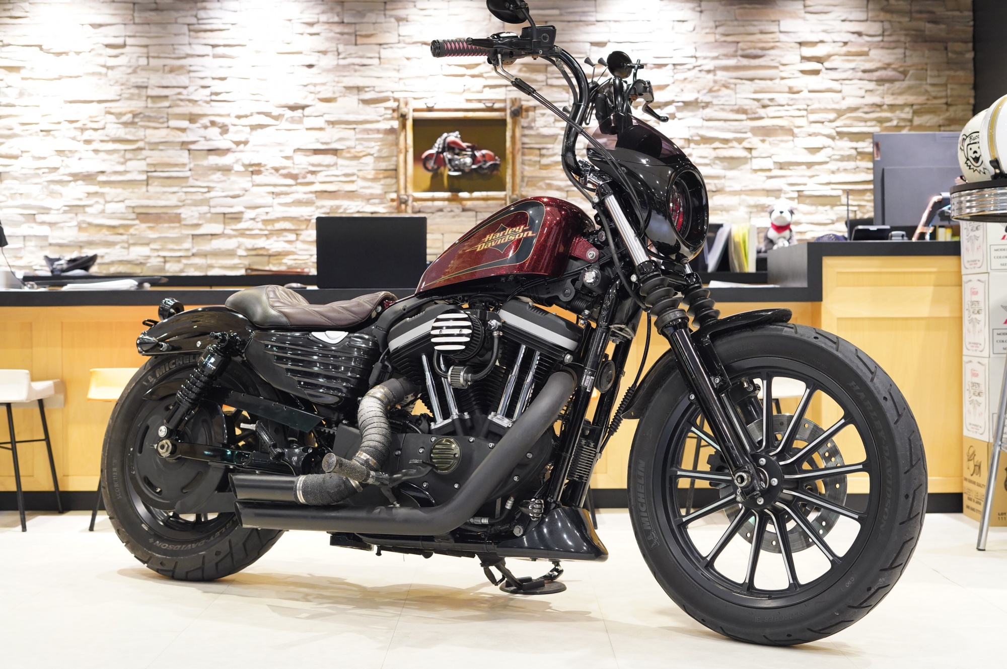 H-D　11’XL883N　アイアン