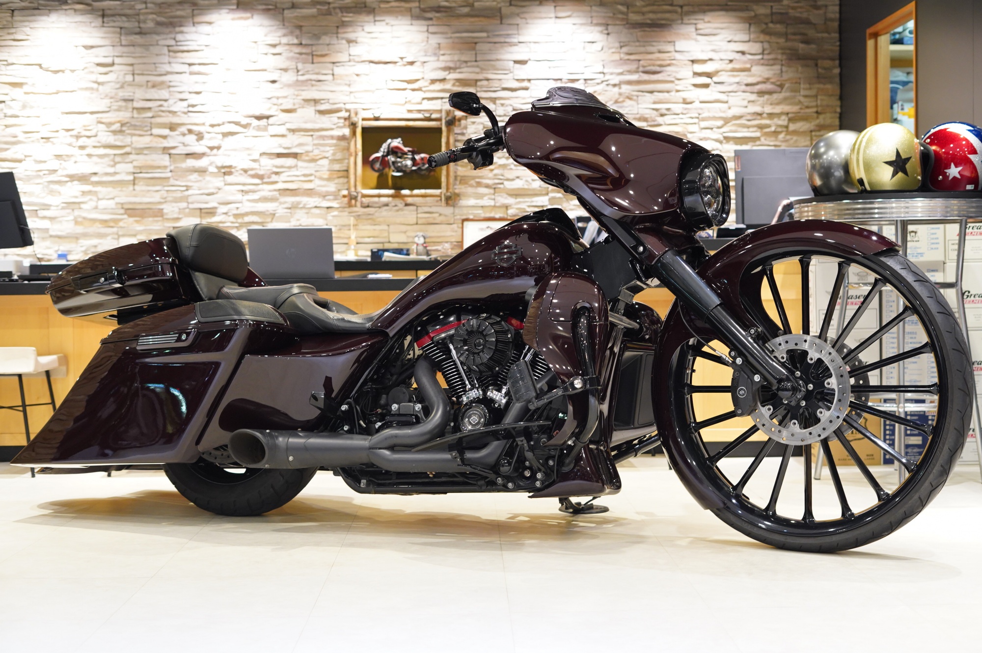 H-D　19’FLHXSE　CVOストリートグライド入荷しました！！