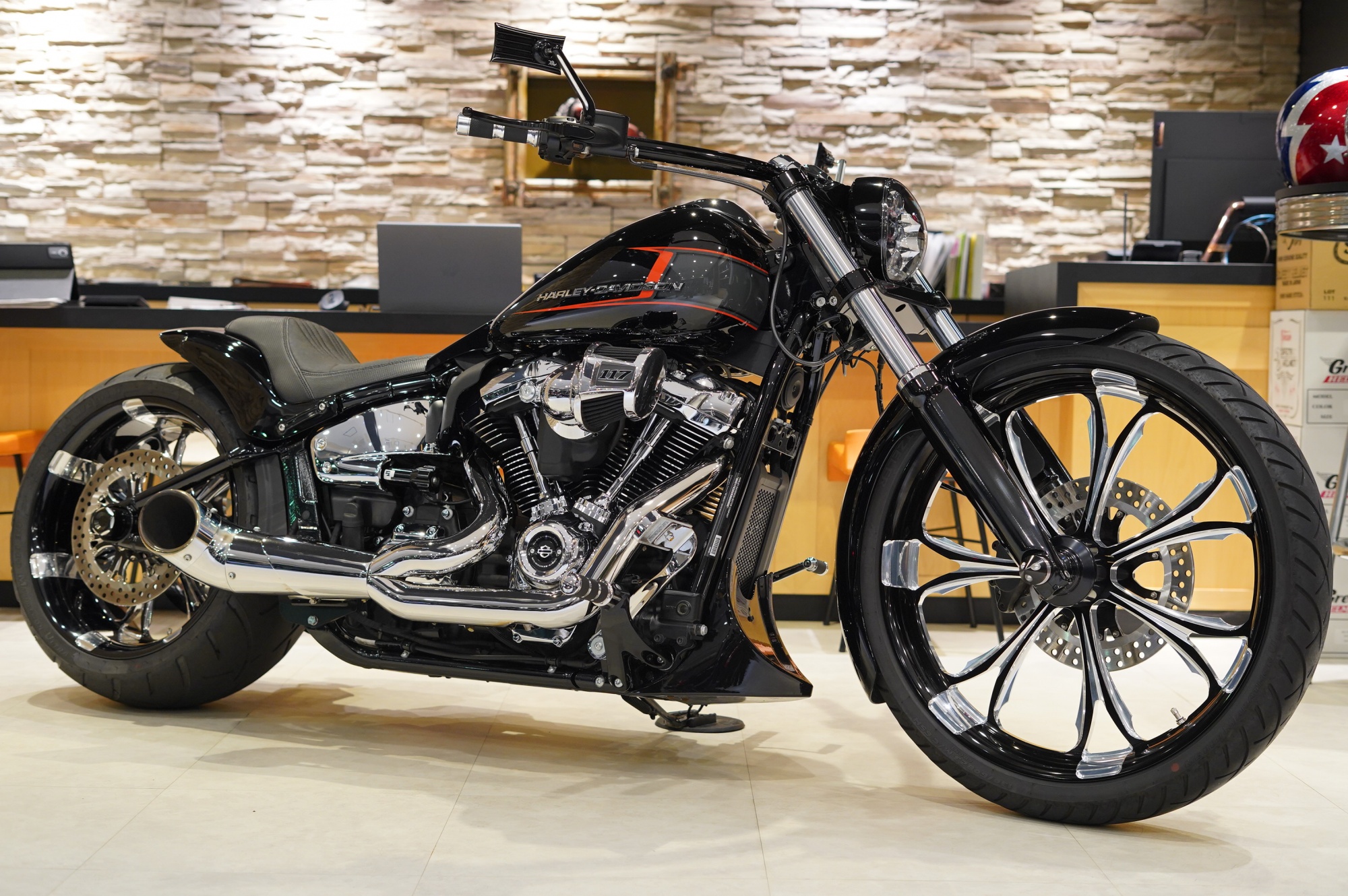 H-D　24’FXBR　ブレイクアウト117入荷しました！！